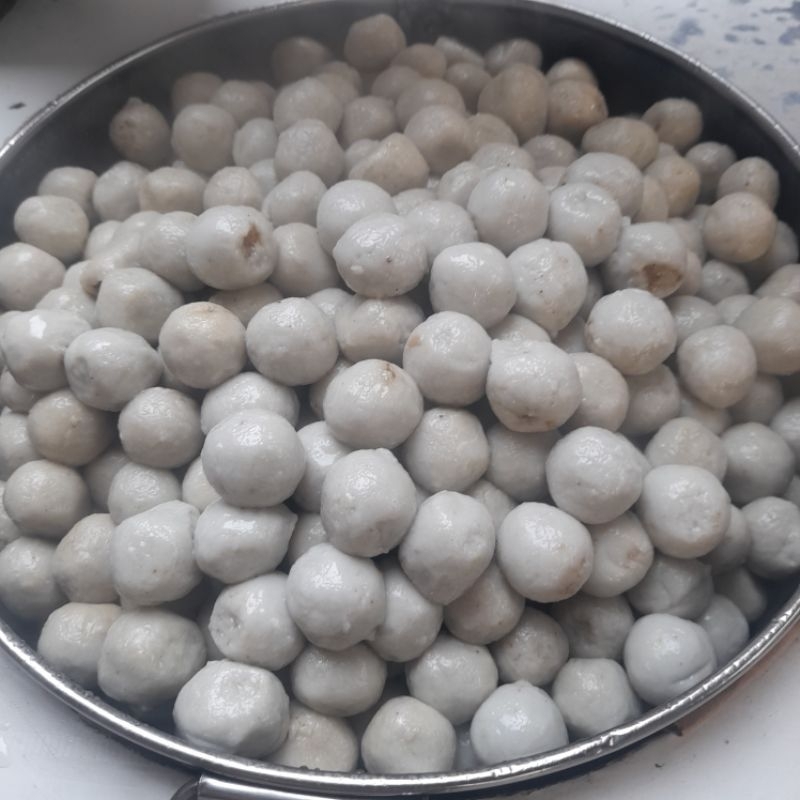 

cilok ayam isi abon ayam,isi 90 biji berat 1kg ukuran sedang premium