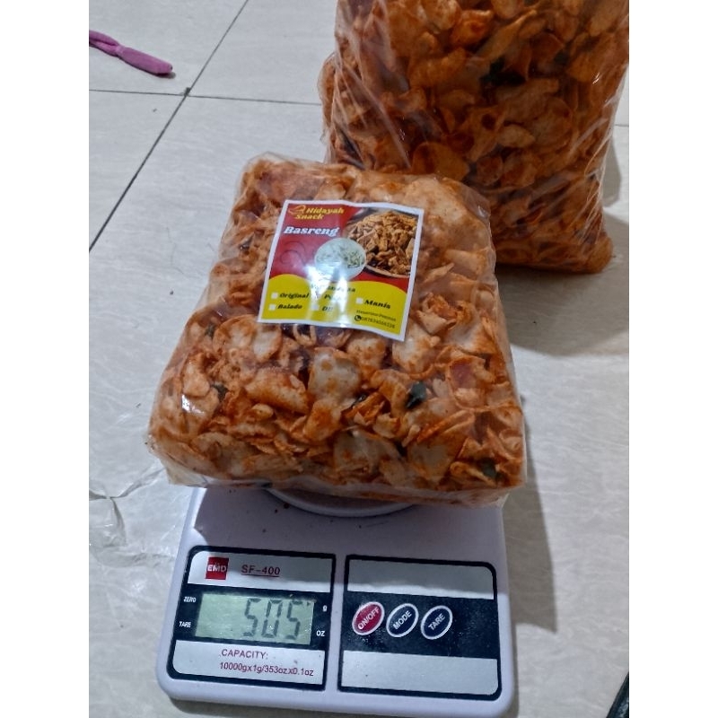 

basreng pedas daun jeruk 500g