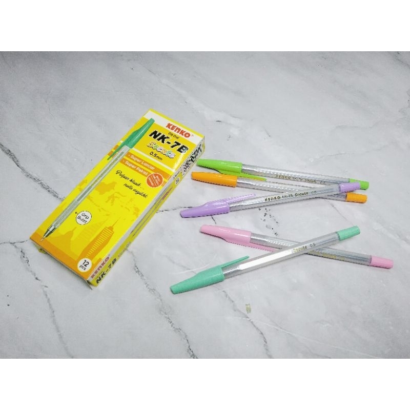

PENA KENKO NK-7B SOCUTE ISI 12 PCS / BALLPOINT OIL GEL NK-7B 0.5 MM - KENKO