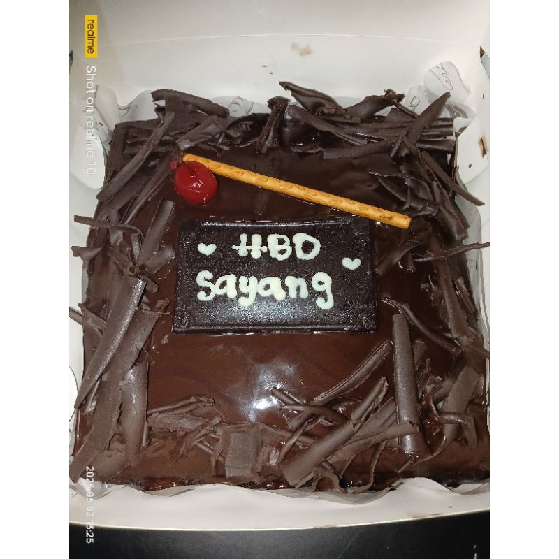 

brownis kukus siram coklat