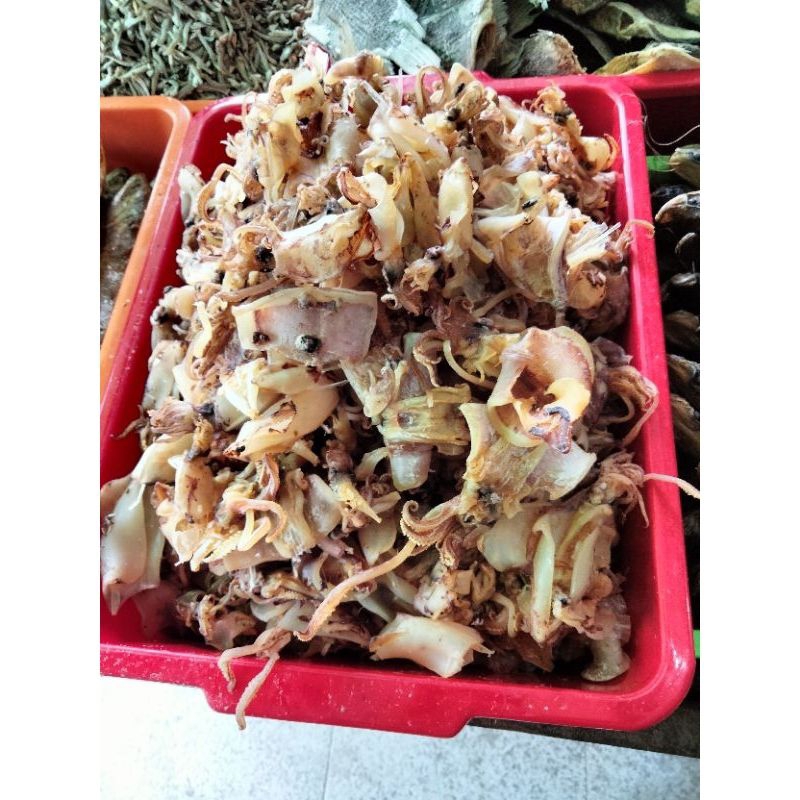 

sotong asin belah/ cumi asin belah/ cumi-cumi asin belah