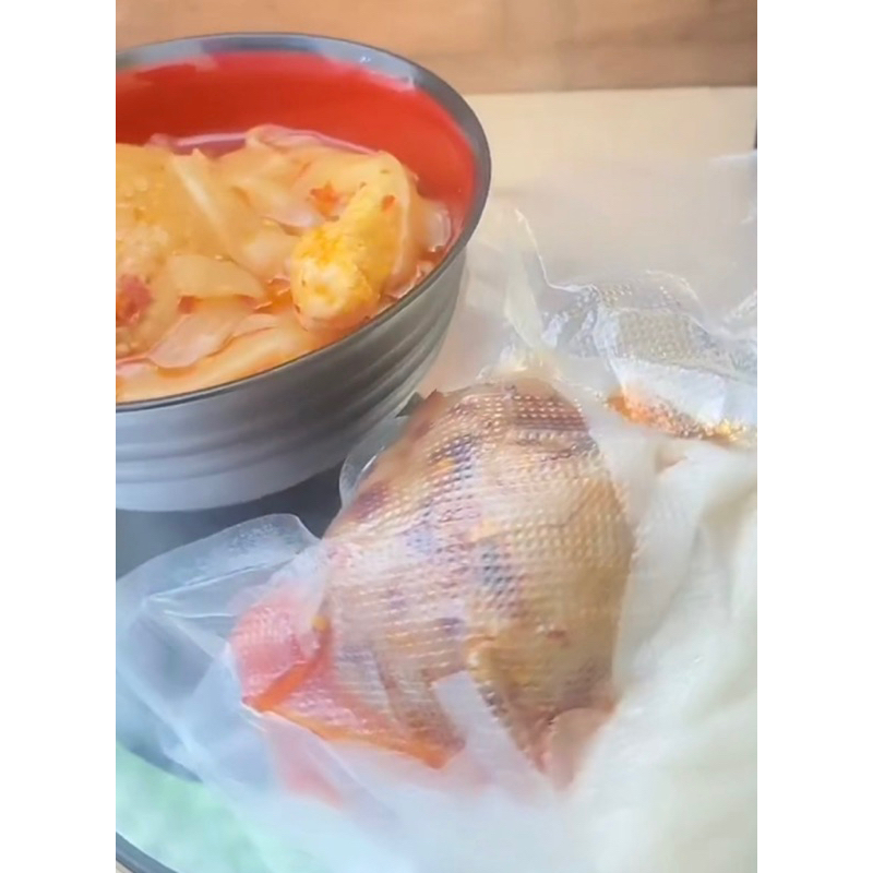 

Ygshop17 Krie-Pitzz Kwetiaw Chili Oil Baso Mercon Pentol Bakso Pedas