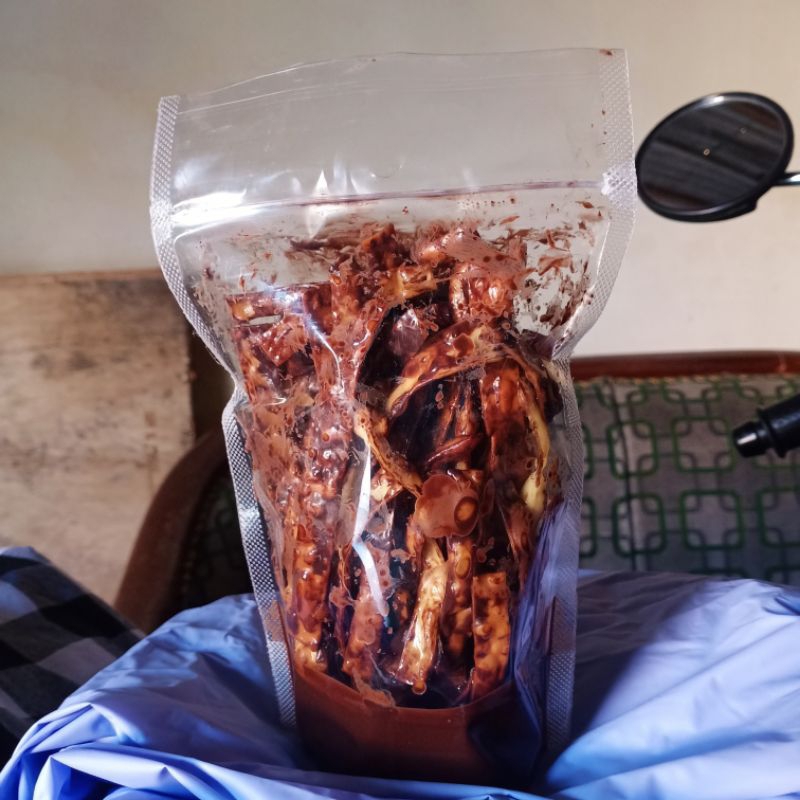 

Stick kulit pangsit coklat lumer renyah dan crispy