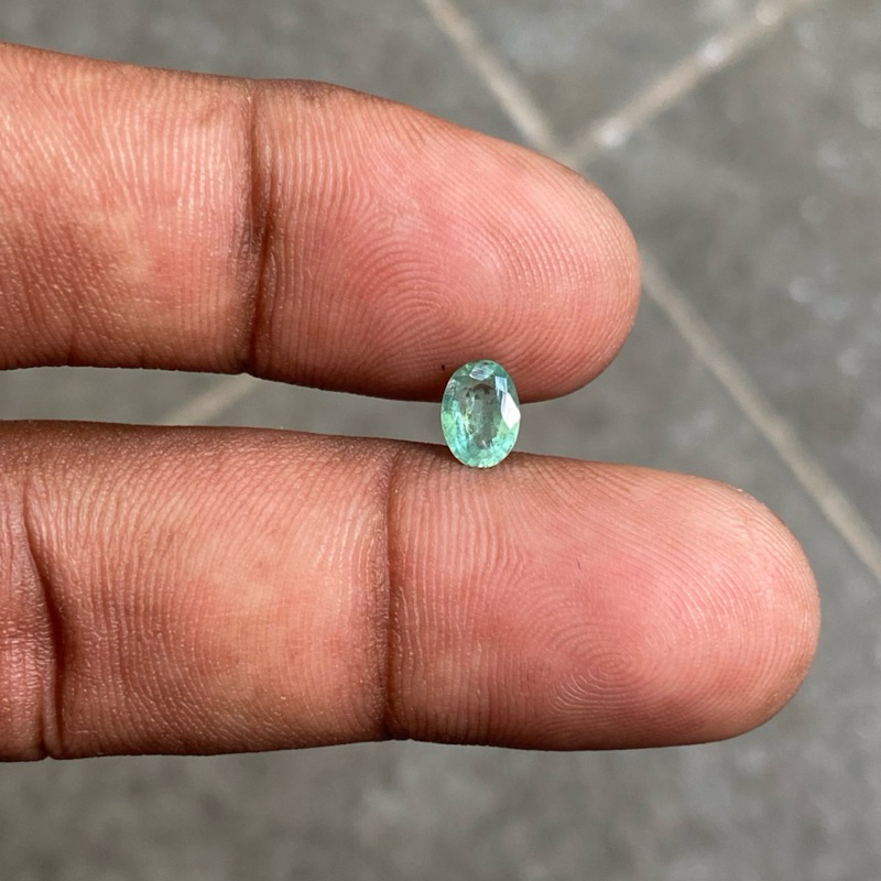 batu zamrud Colombia natural Zambian Emerald Beryl Jamrud ukuran kecil Dim tipis 6.5x5x2.5
