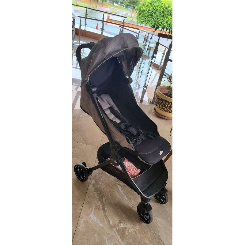 Stroller Joie Pact Lite