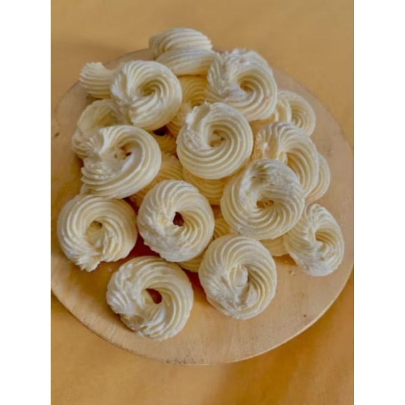 

Kue Sagu/Sagu Susu Manis Gurih Cemilan Enak 500gr 1 kg