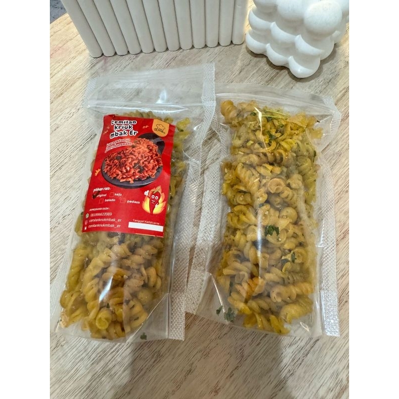 

MAKARONI spiral original bawang daun jeruk | kemasan 85gr
