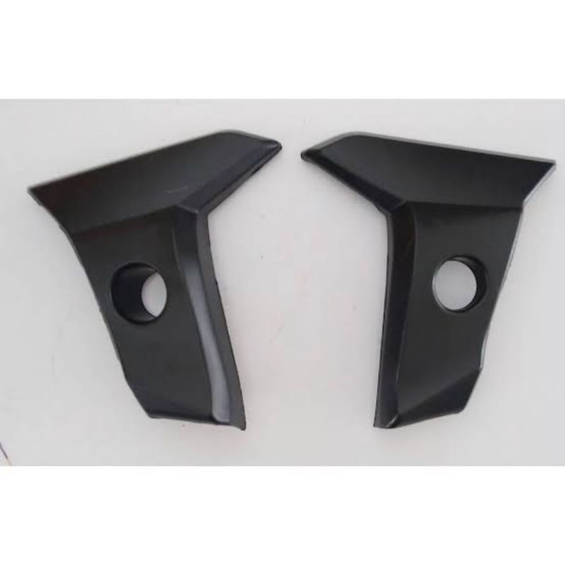 Sub : 50606KVR600 & 50706KVR600 tutup cover footstep belakang Honda New Supra X 125 2008 -2013 CKDPa