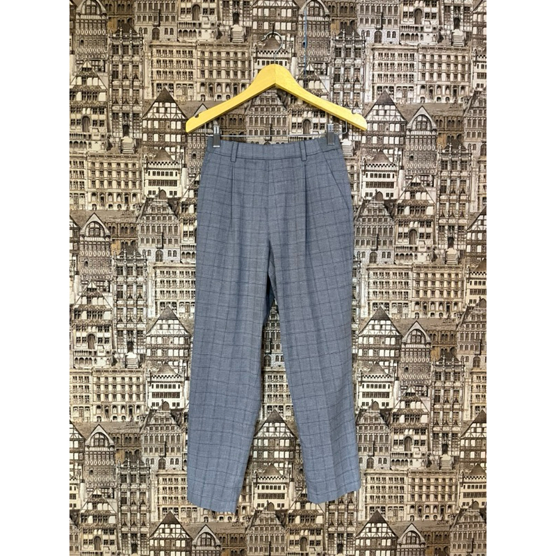 Preloved Celana Tartan Uniqlo