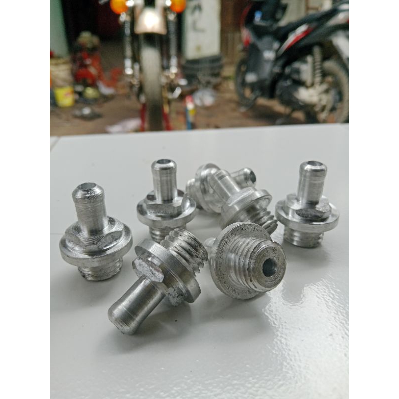 tutup oli motor hawa racing