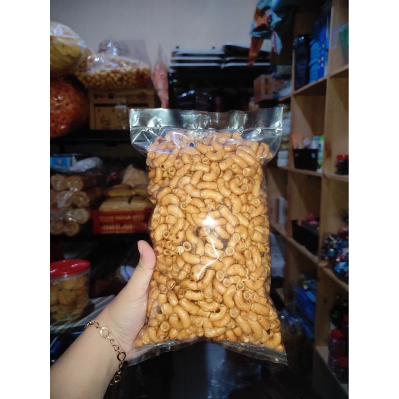 

Makaroni Bumbu Rujak Bantet 250gr