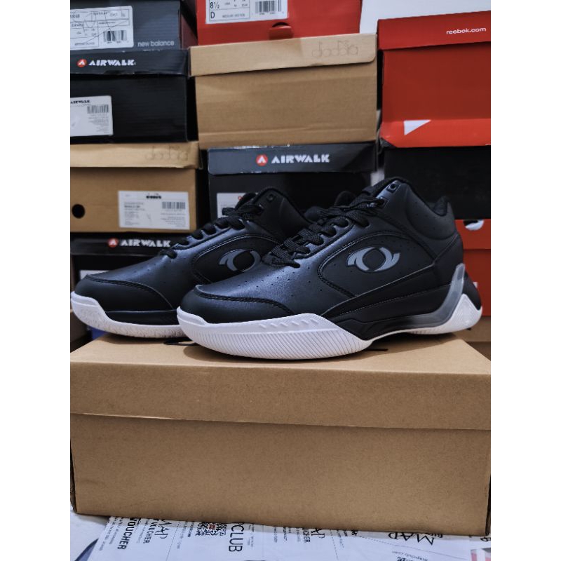 Sepatu Astec Kobe Basketball