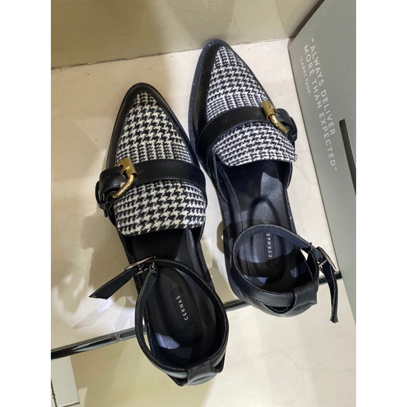 Cekhas Sepatu Original