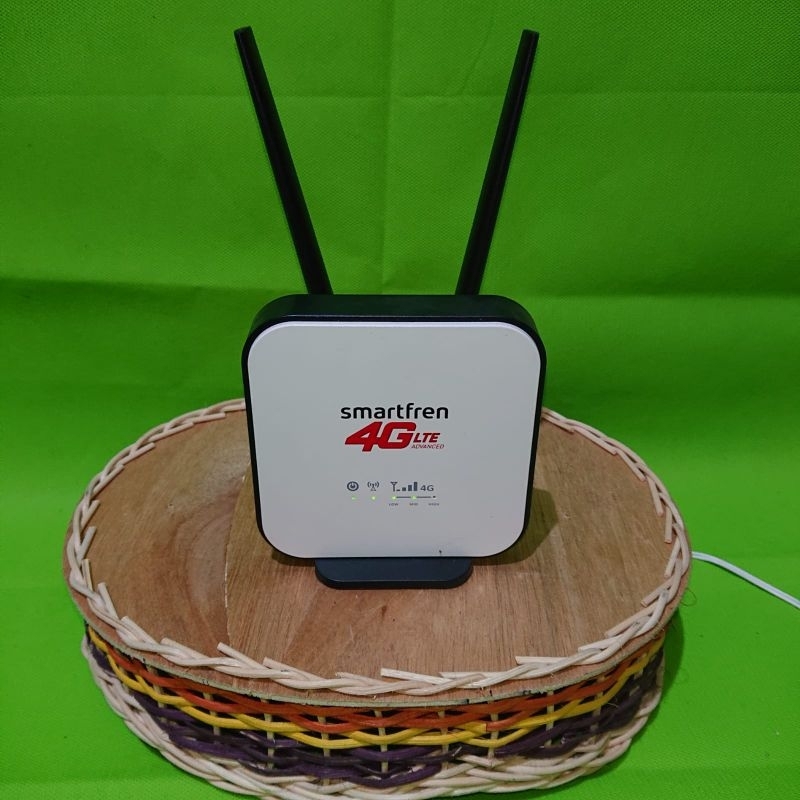 ROUTER Wifi 4G Home Wi Box 4G C17Y1A WiFi Smartfren 4G LTE UNLOCK 4G LTE B5'850 B40'2300Mhz