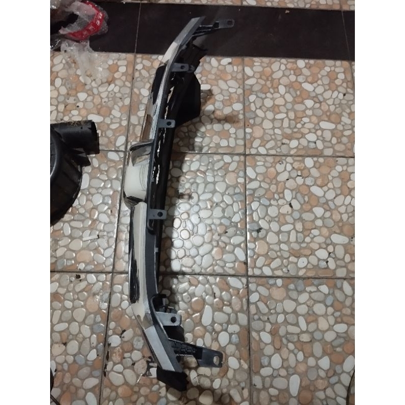 Grill Honda Brio satya 2023-2024