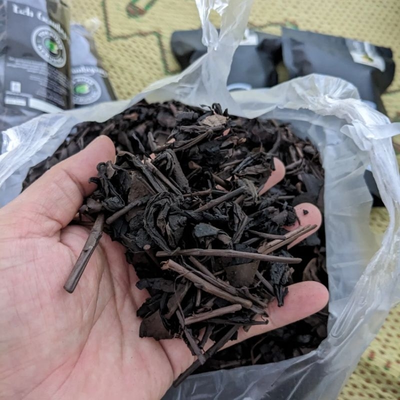 

DIARY PETANI - 1 Kilogram Teh Seduh Hitam Asli Kemuning Mbok Karti