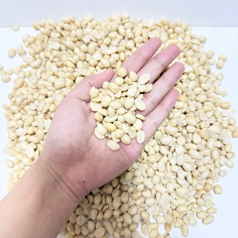 

kacang Tanah Kupas Mentah Kecil 1Kg (61/71)