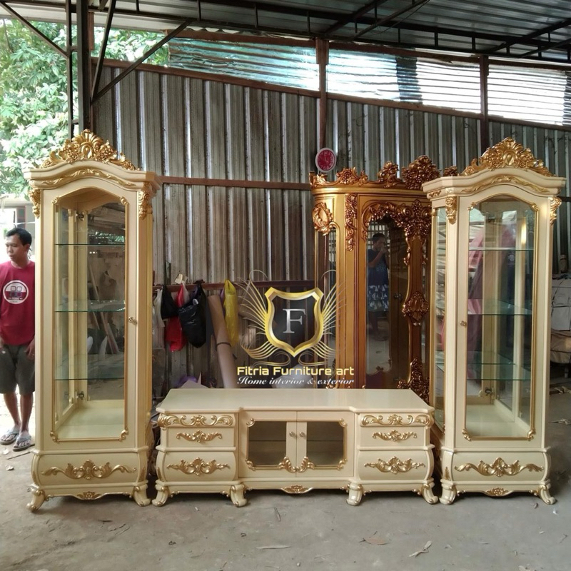BUFET MEJA TV PLUS LEMARI HIAS LEMARI PAJANGAN UKIR MODERN BERKUALITAS