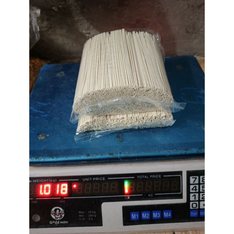 

MILIDI BITING/MI LIDI Mentah 1kg
