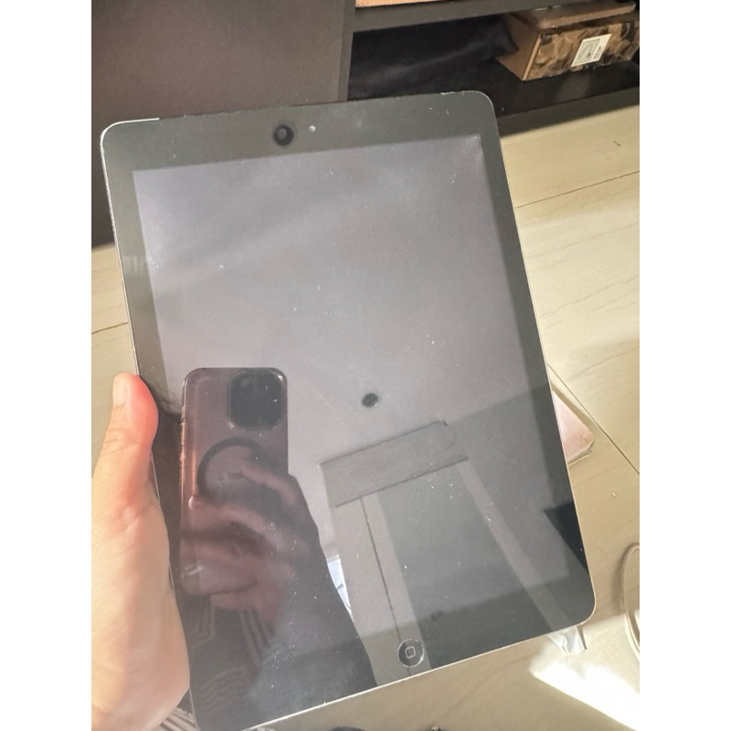 SIMCARD IPAD AIR 1/32GB seken pre-owned