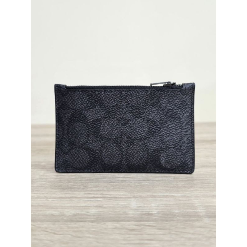 Coach zip card case sig