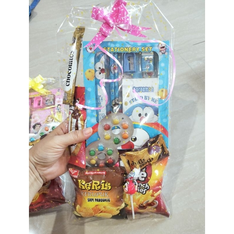 

paket Snack ulang tahun/paket happy/hampers anak/sourvenir ulang tahun anak/bingkisan anak