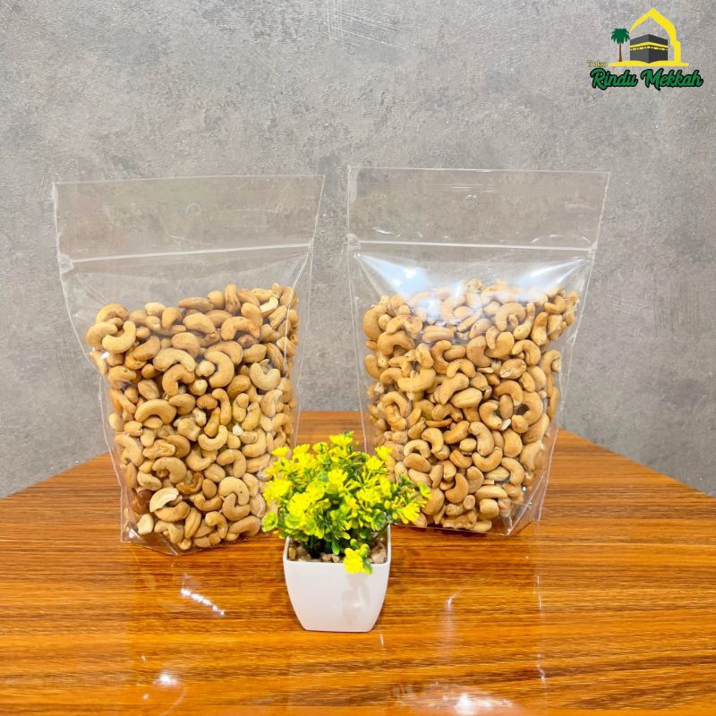 

Kacang Mede Gurih Renyah 1 kg