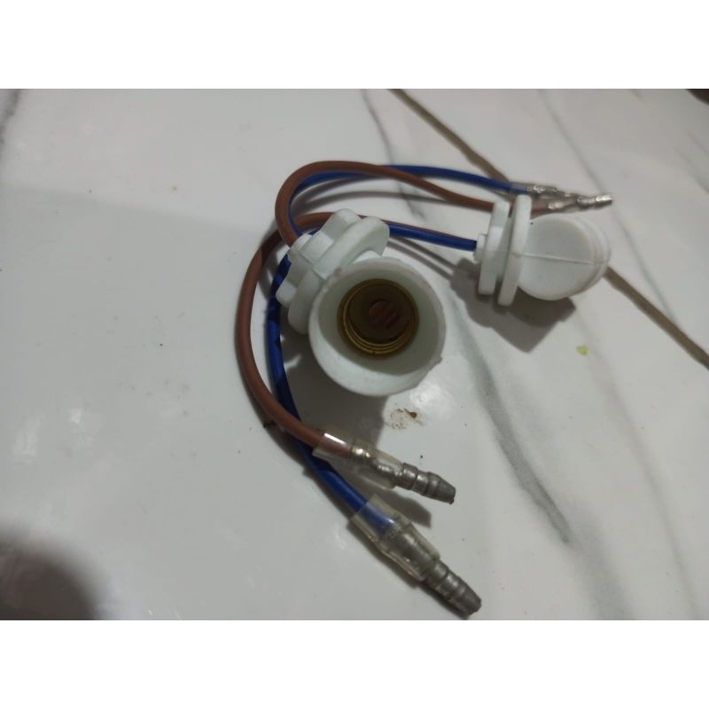 fitting lampu kulkas Polytron original drat e12