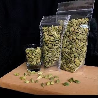 

Kapulaga arab || Kapulaga Hijau Premium (Elettaria cardamomum)