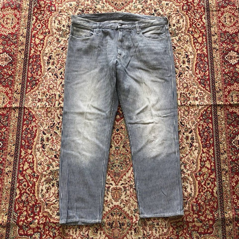 Celana Gu denim hickory washed pants HF606