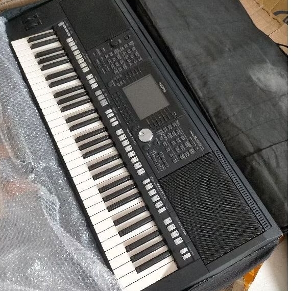 YAMAHA PSR S950 BEKAS FREE PAKING KAYU