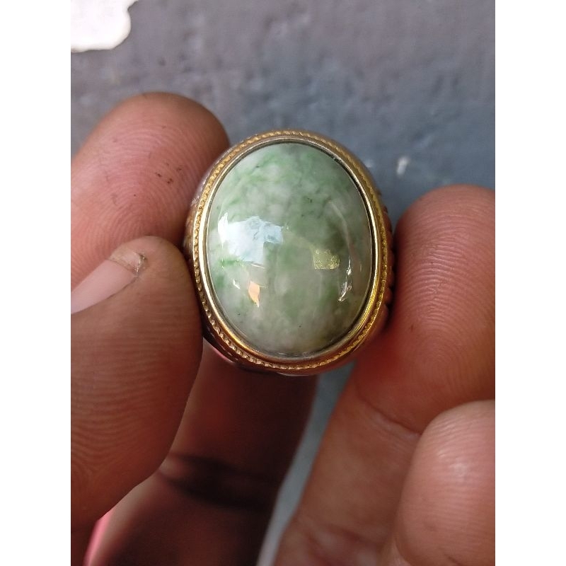 BATU NATURAL JADEITE JADE PAPUA / GIOK PAPUA