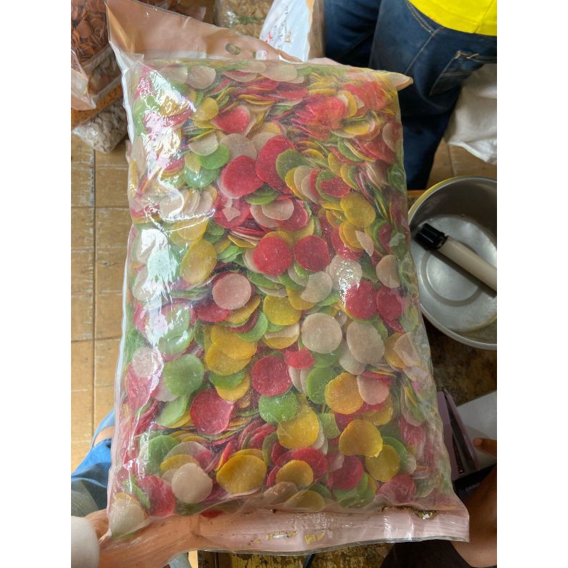 

Kerupuk Bawang Warna Warni Cap Kapal Layar 1 Kg