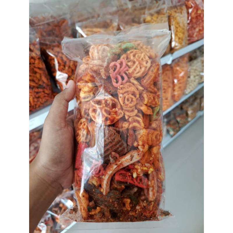 

CAMILAN PEDAS SEBLAK MIX 200GR- Basreng Stik Pedas - BASRENG ORIGINAL GURIH ASIN RENYAH KRIUK - Camilan Pedas Viral