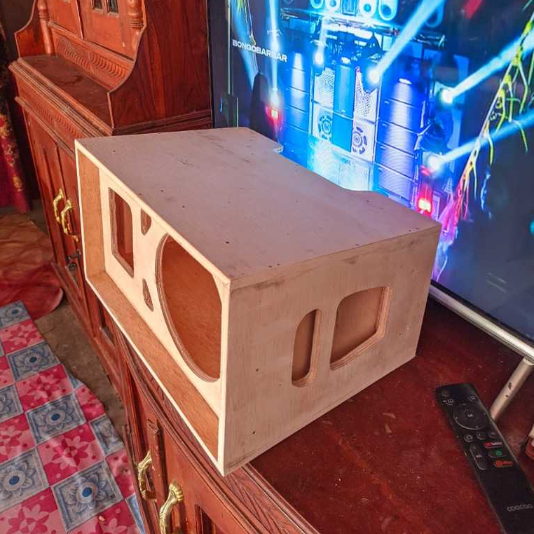 Box line array 6 inch box speaker 6 inch box middle 6 inch