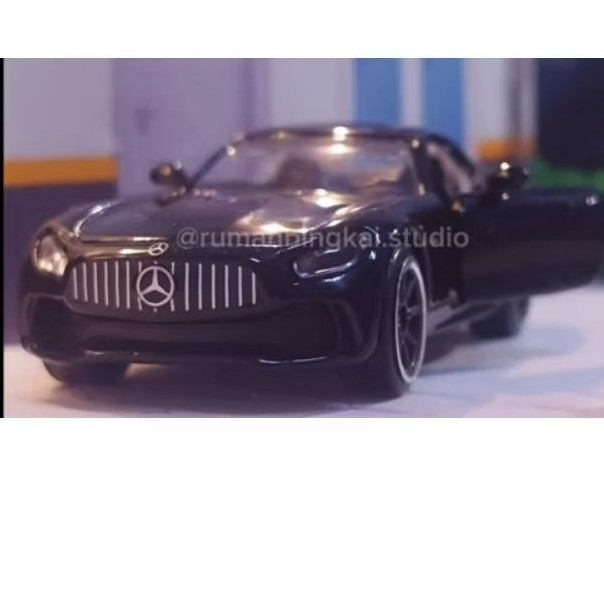 diorama parkiran rumah minimalis hotwheels (lampu)