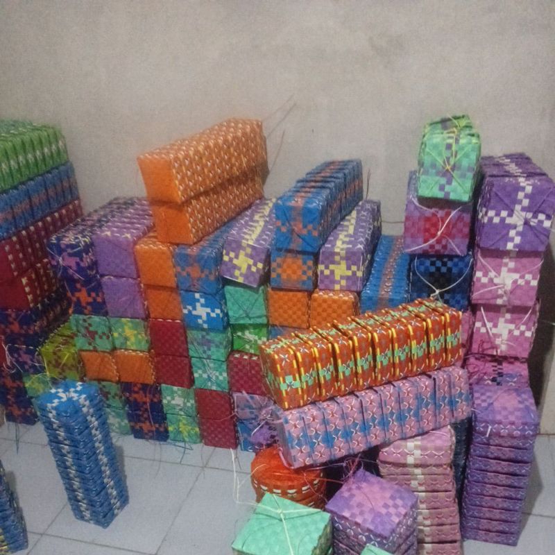 kepe sodan motif uk 13/14 kotak embos kepe plastik kepe embos