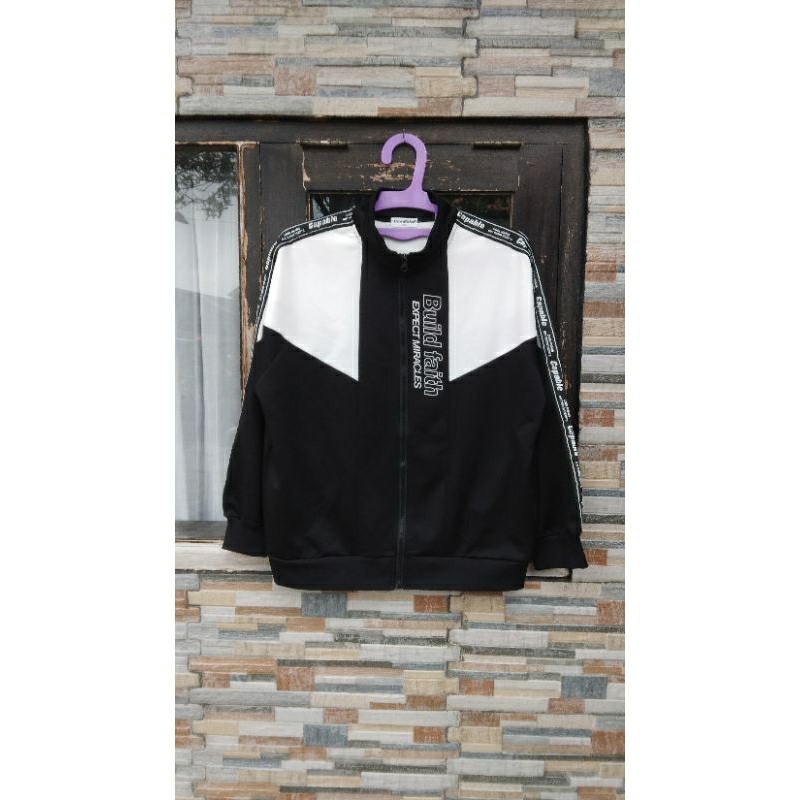 Tracktop boxy tapped