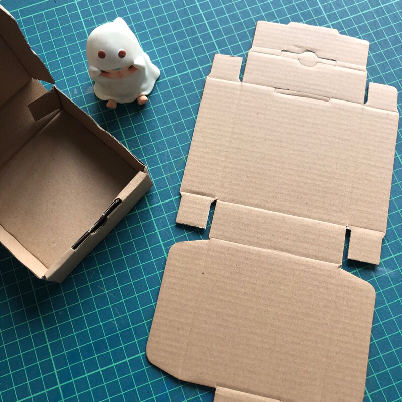 

1pcs| Box Die Cut 10x10x3cm