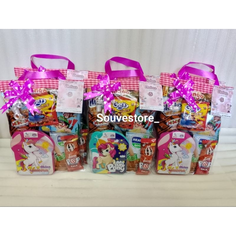 

PROMO MERDEKA || Paket Lunchbox snack lebih banyak || Snack ulang tahun || Bingkisan ultah murah | Snack Surabaya