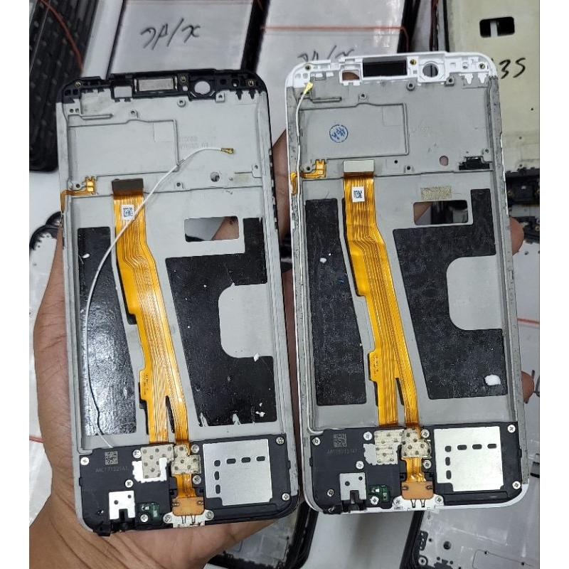 Frame lcd Oppo F5 tatakan lcd Oppo F5 original copotan like new