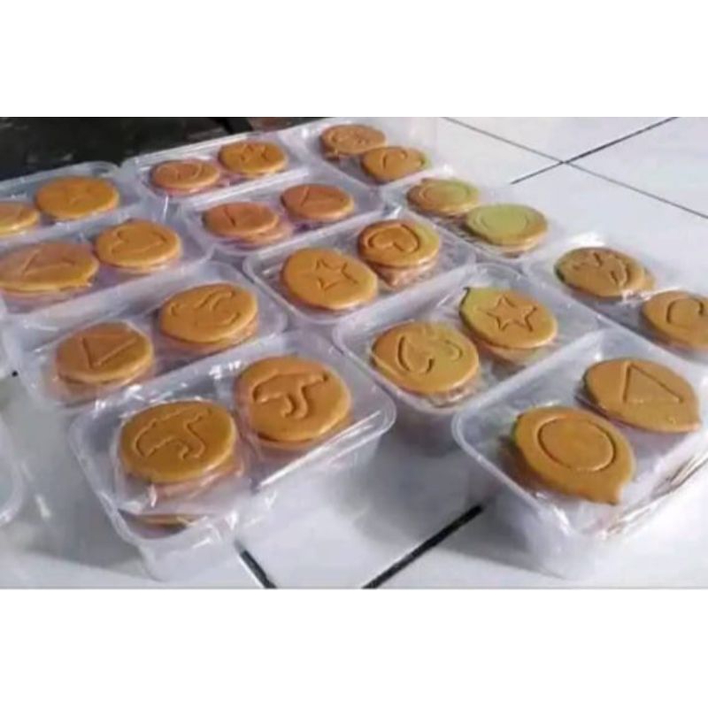 

1 box 30 pcs permen dalgona candy squidgame permen viral gulali keras cemilan food manis snacks