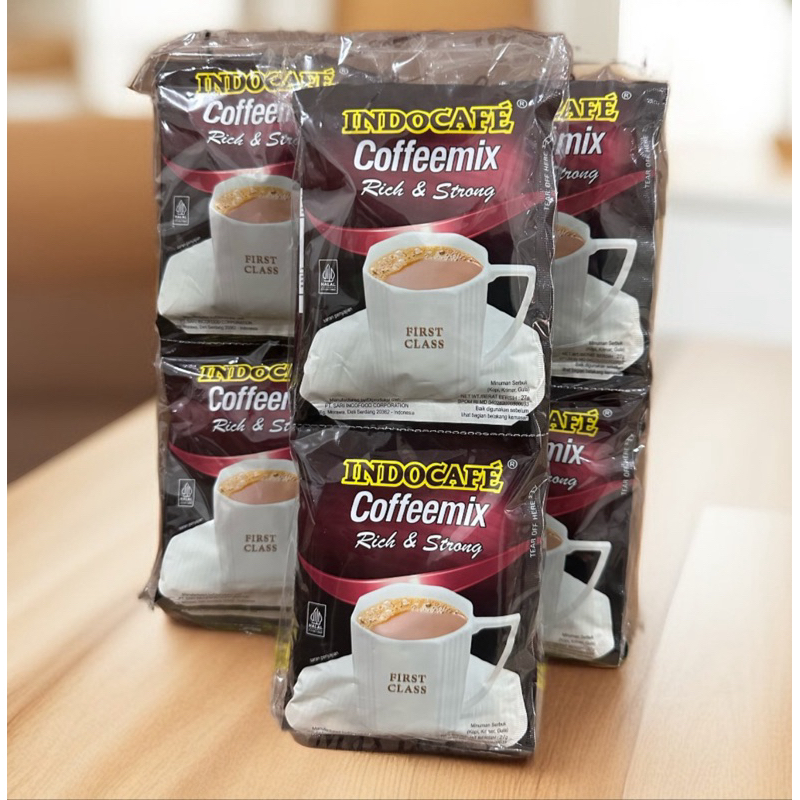 

Indocafe Coffeemix Rich and Strong 10 Sachet