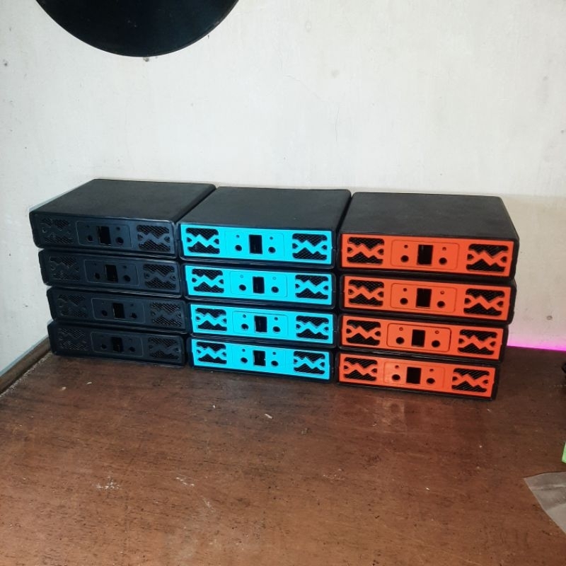 BOX MINIATUR AMPLIFIER X8 MODEL PHASELAB