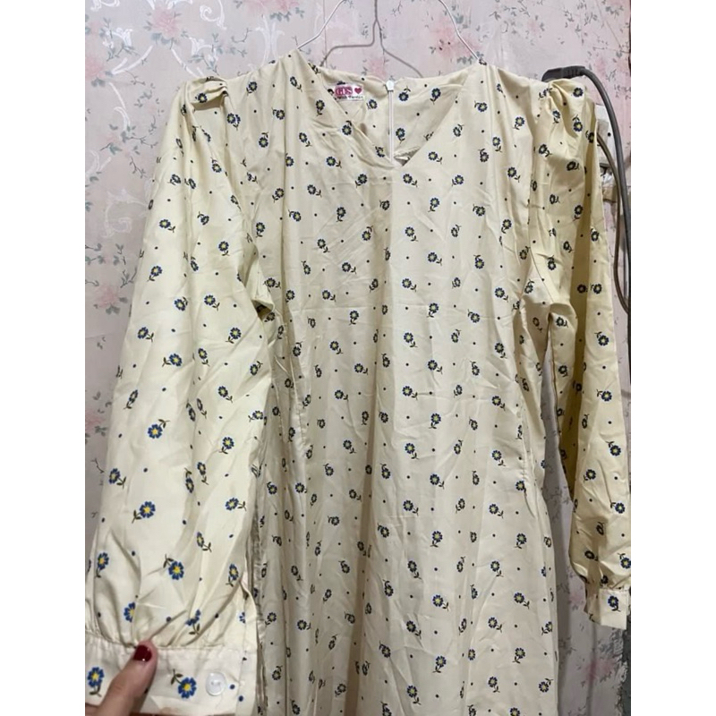 preloved dress muslim soft yellow gamis bunga