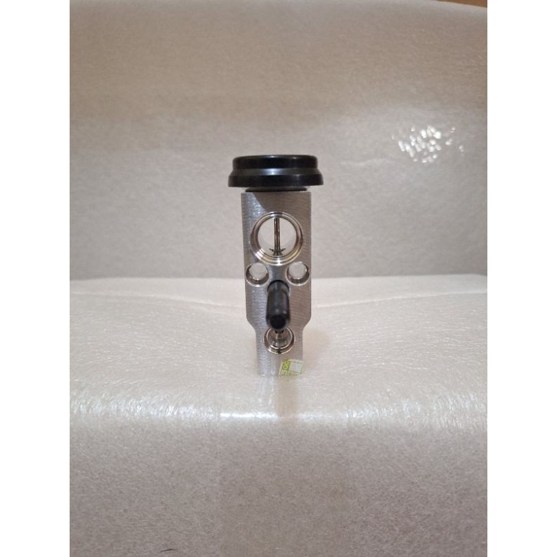Expansion valve ac mobil chevrolet captiva original