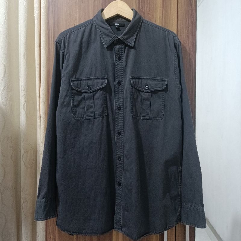 Kemeja Workshirt Uniqlo