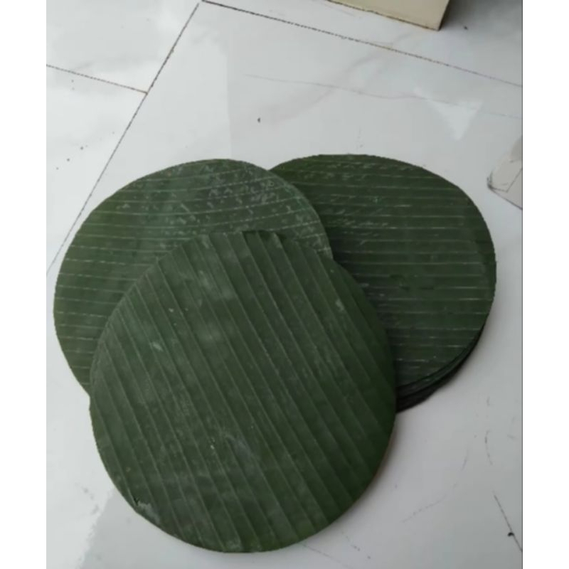 

Daun pisang bundar ukuran 20 cm/10 pcs