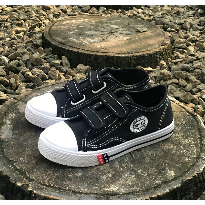 SEPATU SEKOLAH NB PEREKAT VARIASI PENDEK TINGGI UNTUK CEWE COWO SEMUA UKURAN_SEPATU SEKOLAH NB PEREK