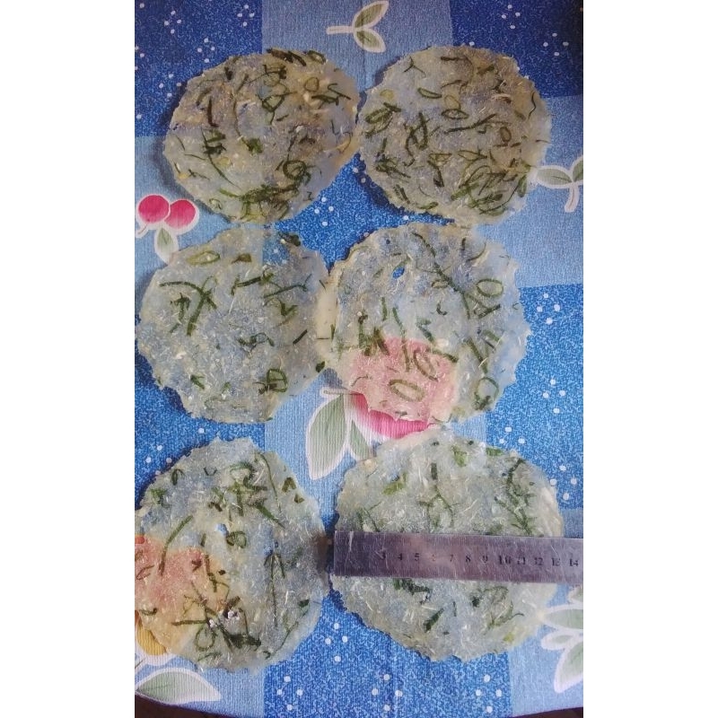 

Kerupuk Kamang Perlembar